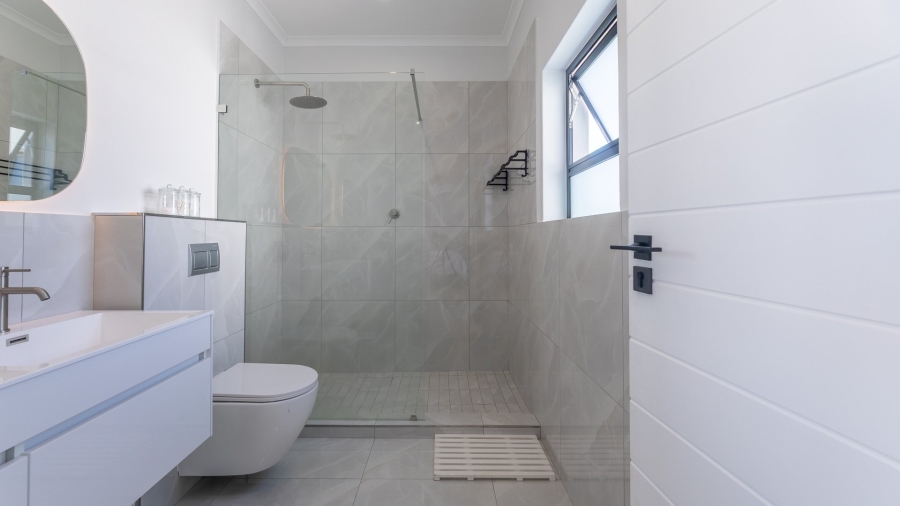 4 Bedroom Property for Sale in Sandown Western Cape